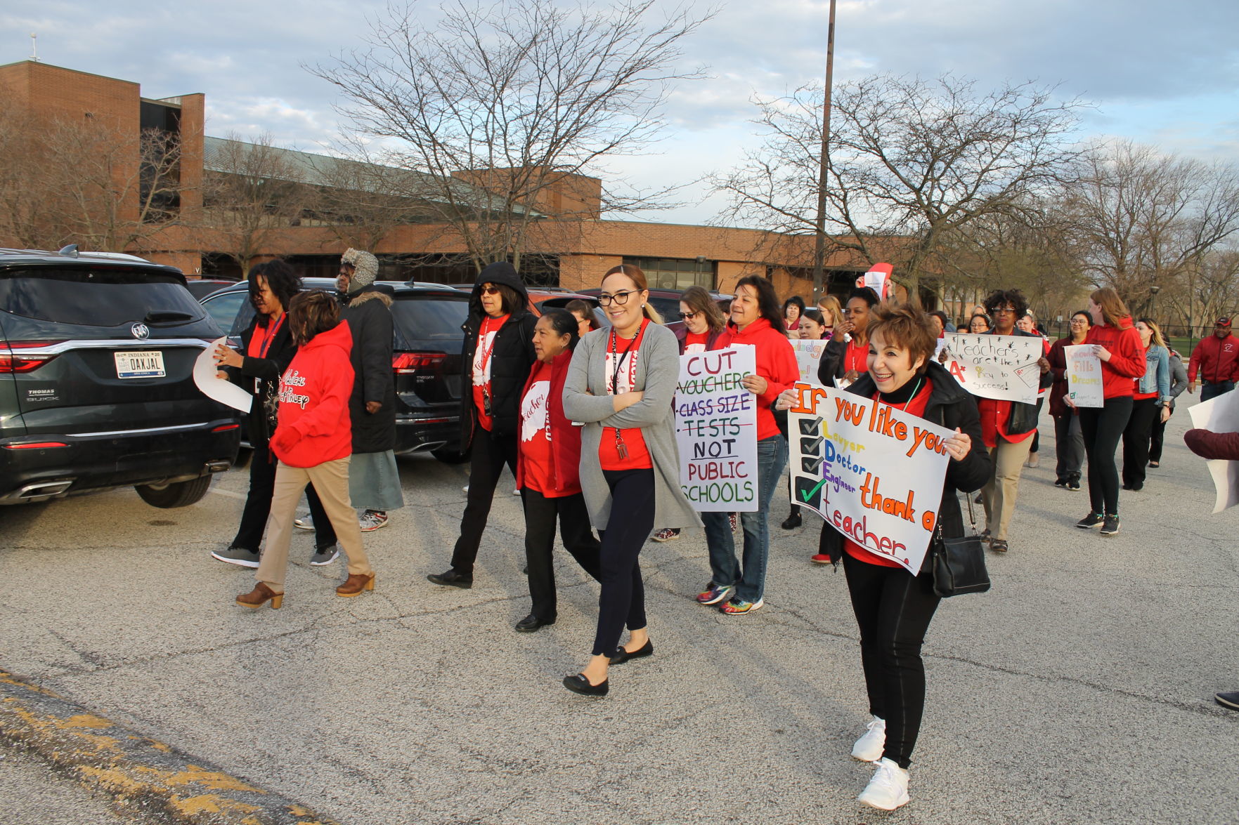 East Chicago teachers rally